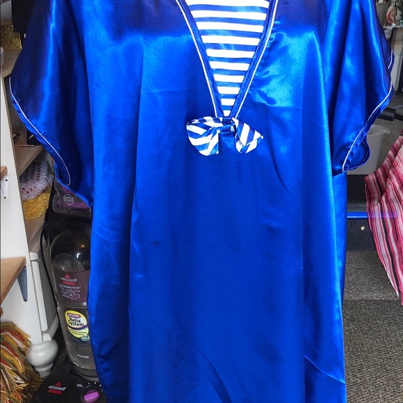 Pajama top - Picture 1 of 9